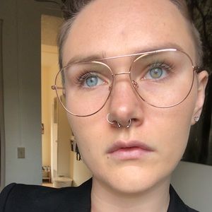 Meet your Posher, Miranda